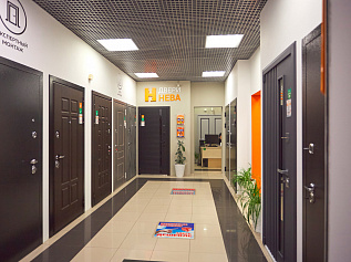 Двери Нева