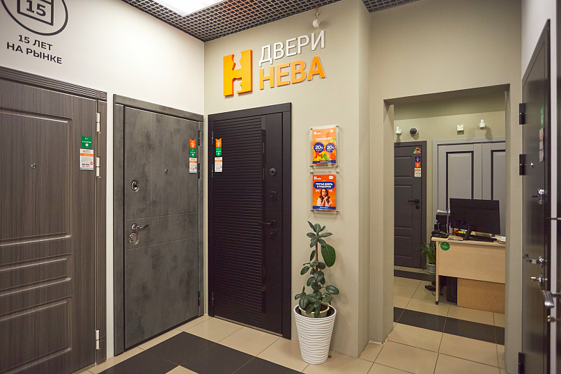 Двери Нева